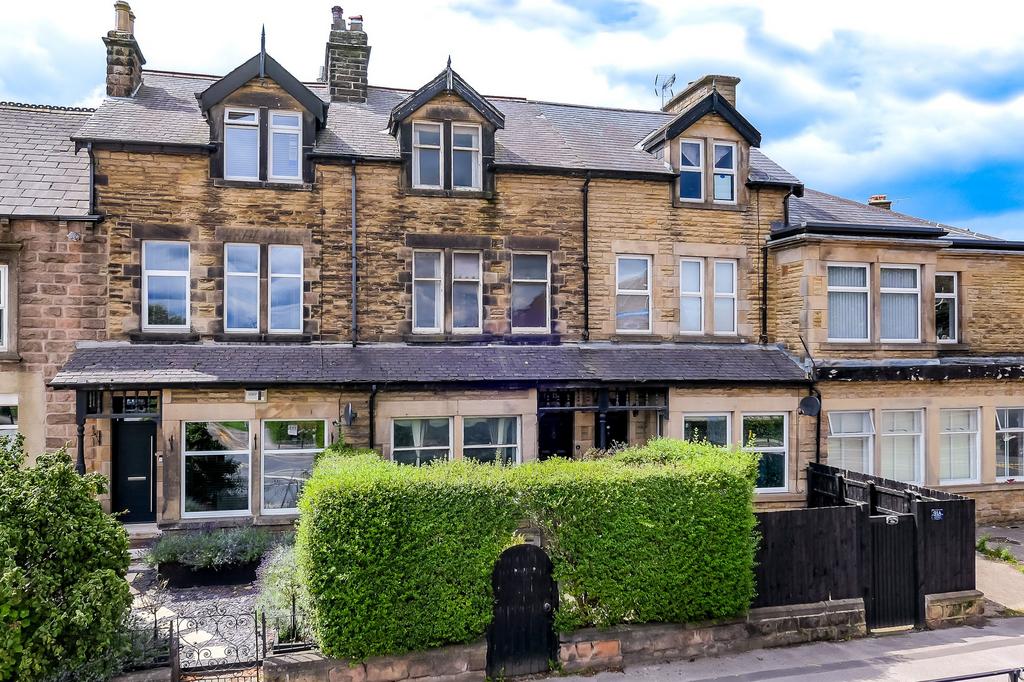 Skipton Road, Harrogate, HG1 4 bed terraced house for sale £260,000