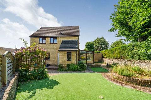 3 bedroom detached house for sale - Sudeley Drive, South Cerney GL7 5XN