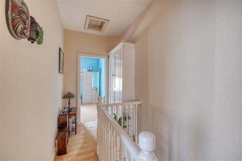 75 Flag Meadow Walk, Worcester, WR1 1QU