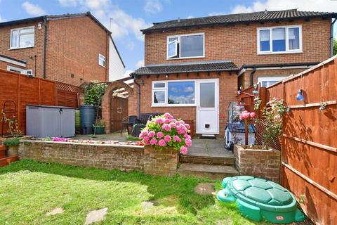 2 Brenchley Close, Rochester, ME1 2QL