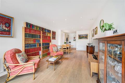 Flat 4, Noble House Kings Place, London, W4 4BA