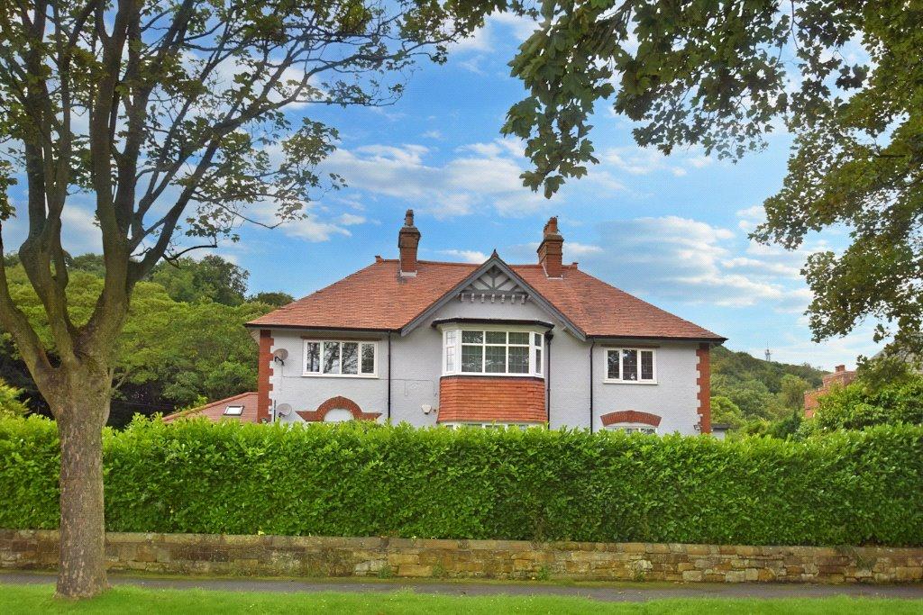Deepdale Avenue, Scarborough, North Yorkshire, YO11 3 bed apartment for sale £285,000