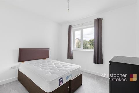 3 bedroom link detached house to rent, Beadman Road, Cheshunt, Waltham Cross, Hertfordshire, EN8 9FR