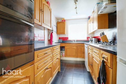 88 Jacketts Field, Abbots Langley, WD5 0EN