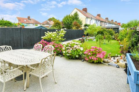51 Caulfield Road, Shoeburyness, Southend-on-sea, SS3 9LD