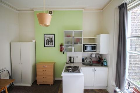 House share to rent, Queensway W2