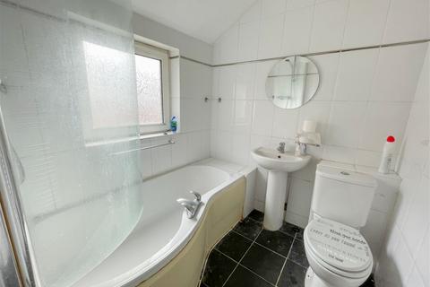 32 Carmelite Road, Coventry, CV1 2BX