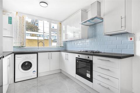 4 bedroom terraced house to rent, Cassland Road, London, E9