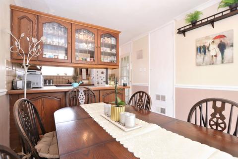 3 bedroom terraced house for sale, Stewards Holte Walk, London, N11