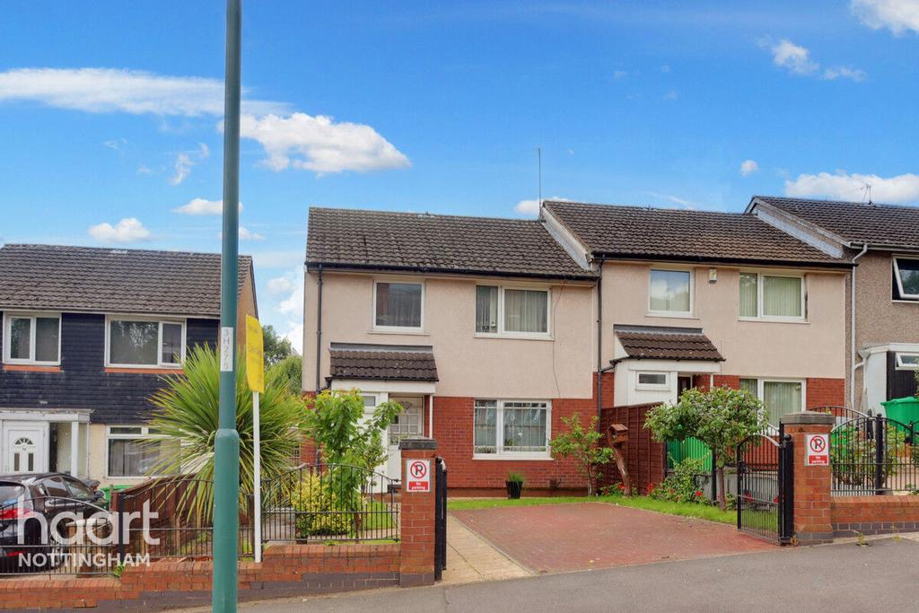Hungerhill Road, Nottingham 3 bed end of terrace house £180,000