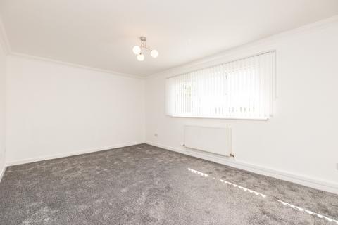 2 bedroom flat to rent, Ardessie Street , Flat 3/2, Summerston, Glasgow, G23 5HX