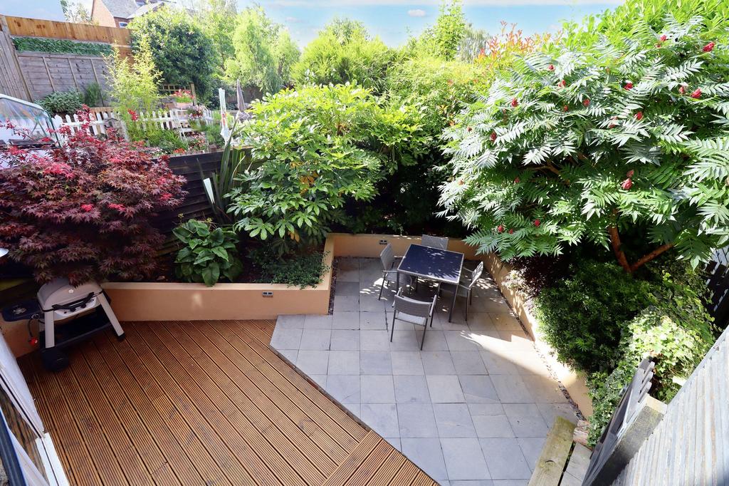 Holmewood Road, Tunbridge Wells, TN4 1 bed £1,050 pcm (£