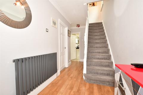19 Coldharbour Road, Northfleet, Gravesend, DA11 8AE
