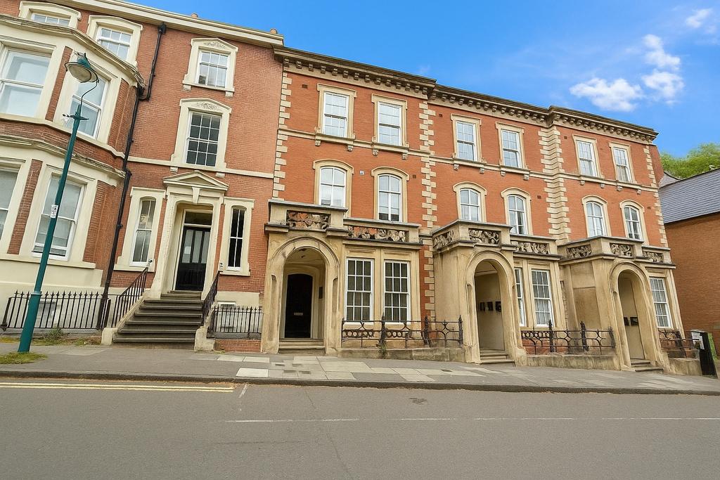 Apartment in Nottingham, Hockley, The Park - View 2