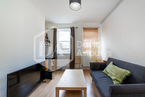 1 bedroom apartment to rent, Cross Street, Angel Islington, London
