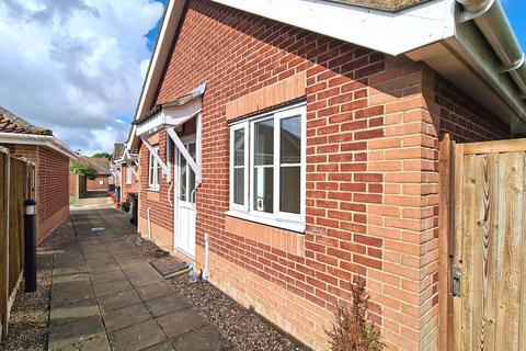 2 bedroom detached bungalow for sale, Glaven Close, North Walsham