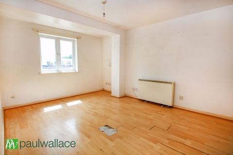 2 bedroom flat for sale, Eleanor Way, Waltham Cross