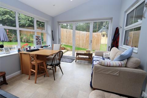 5 Bramley Meadows, Newport Pagnell, MK16 8LZ