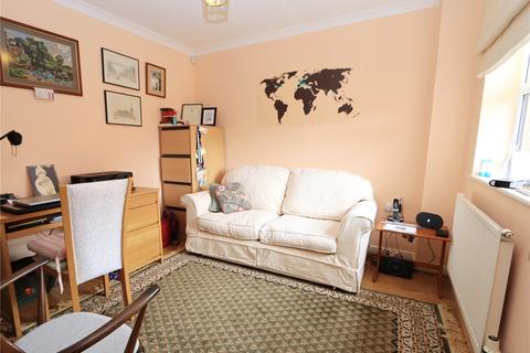 5 Bramley Meadows, Newport Pagnell, MK16 8LZ