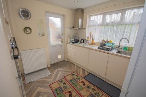 2 bedroom detached bungalow for sale, Boxwood Drive, Kilsby, Rugby, CV23