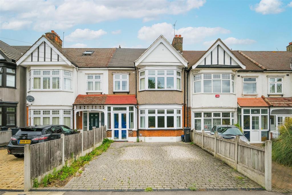 Perth Road, Ilford 3 bed house for sale £550,000