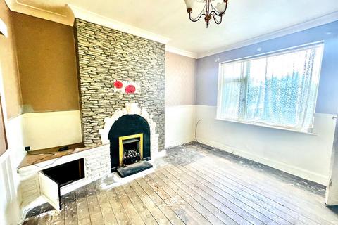 2 bedroom semi-detached house for sale - Westfield Avenue, Castleford