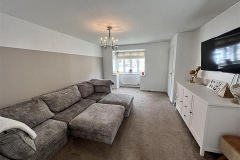 25 Bedale Road, Castleford, WF10 5GL