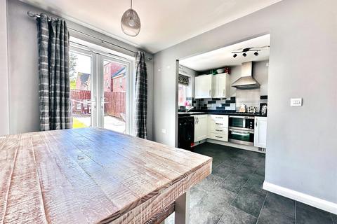 25 Bedale Road, Castleford, WF10 5GL