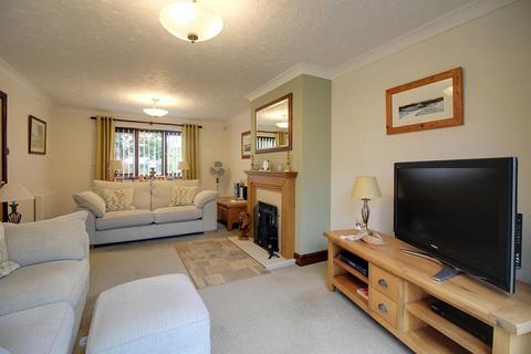 Stoneleigh Blacksmiths Close, Wood Norton, Dereham, NR20 5UA