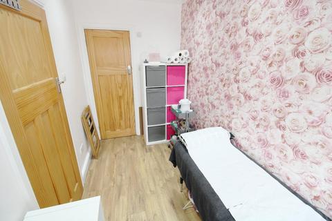 2 Malvern Avenue, Bexleyheath, DA7 5LF