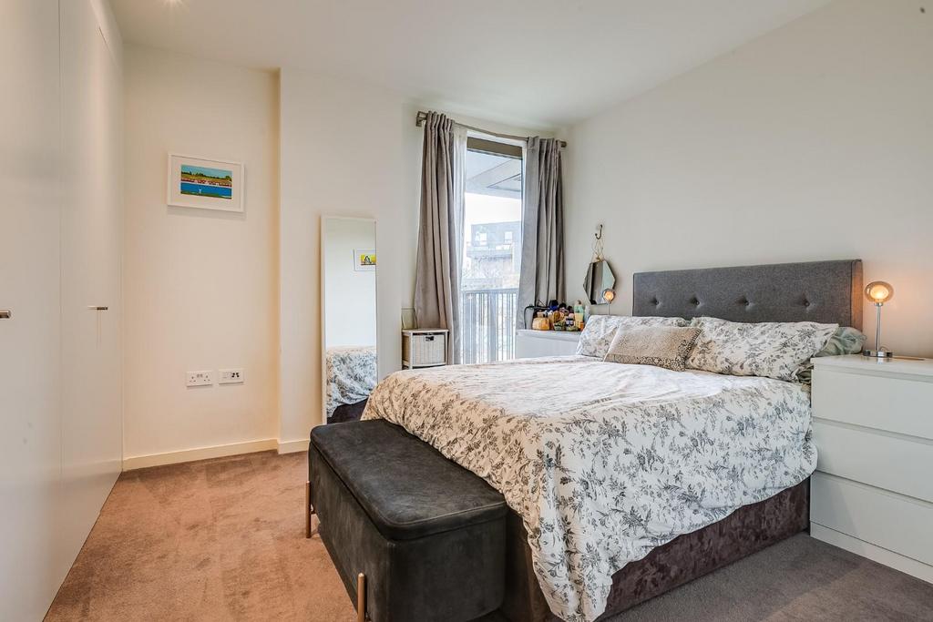 Camberwell Passage 1, Apt 311-3.jpg