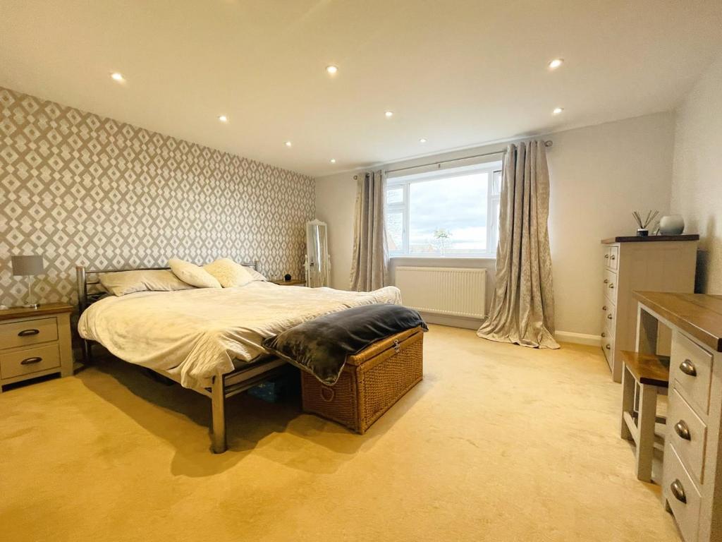 Master suite