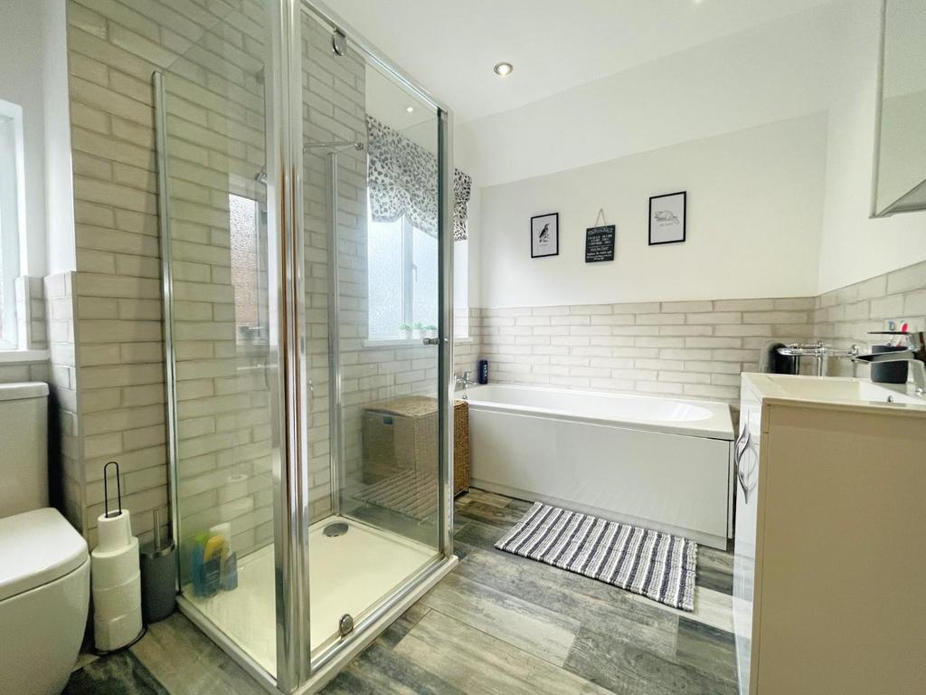 Family bathroom
