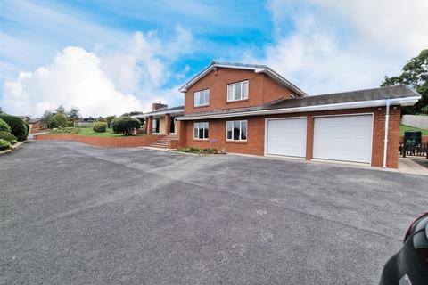 6 bedroom detached house for sale, Ferry Road, Kidwelly