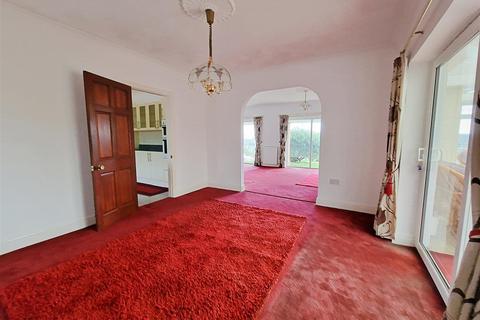 59 Ferry Road, Kidwelly, SA17 5EQ