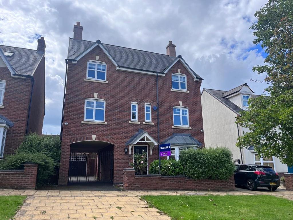 Cardinal Close, Birmingham 4 bed house £1,975 pcm (£456 pw)