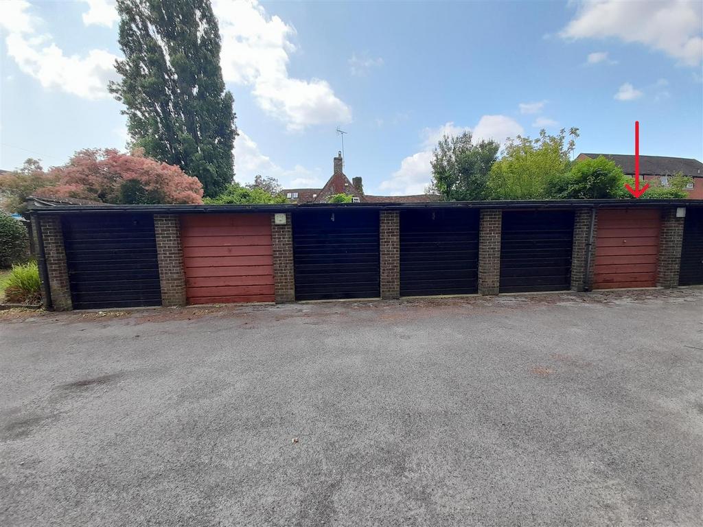 Garage 3.jpg