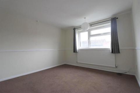 2 bedroom flat to rent, Alexandra Street, Kettering