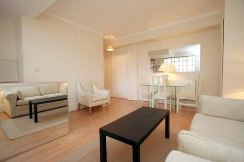 Studio to rent, Sloane Avenue, London SW3