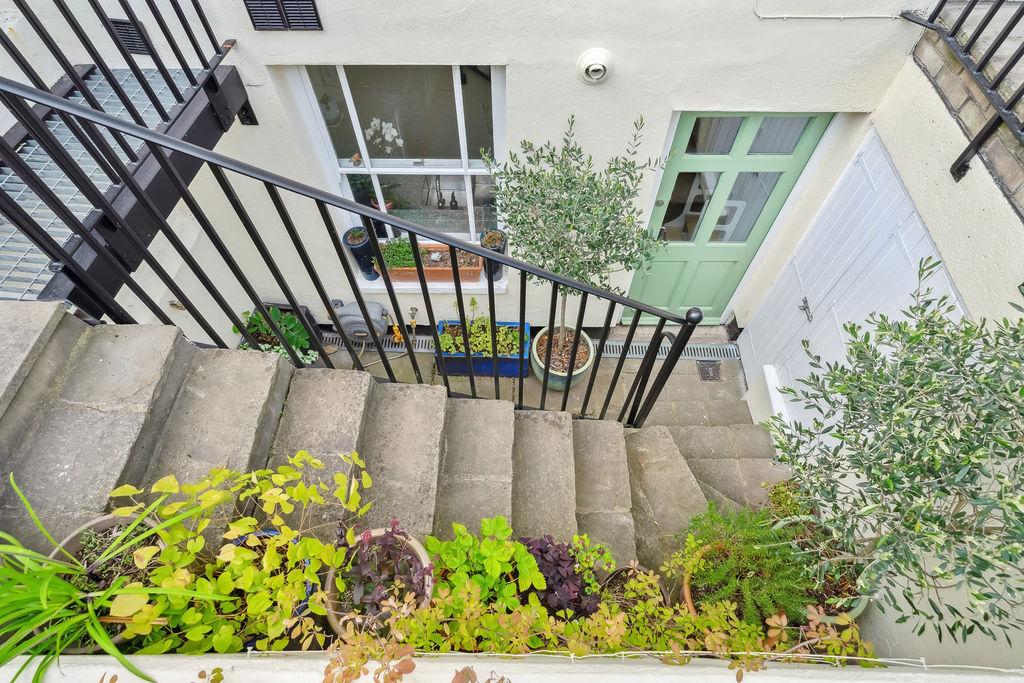 Kitchen's entrance