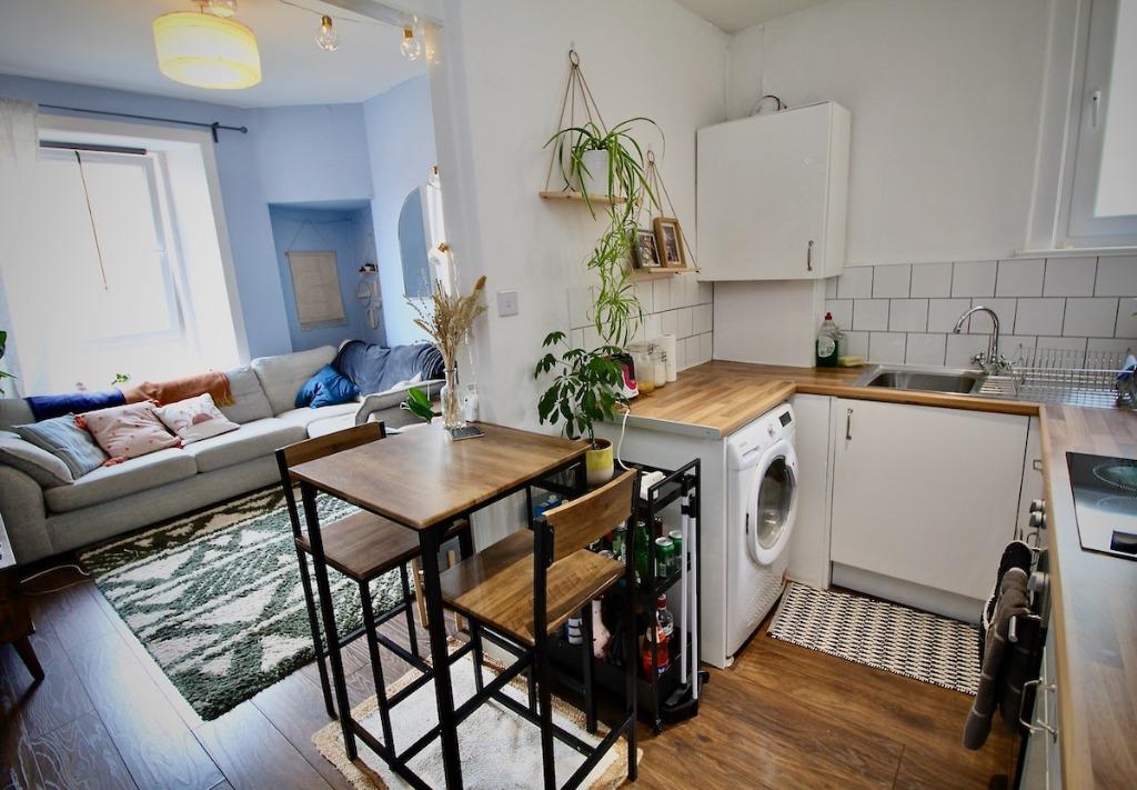 Apartment in Edinburgh - View 5