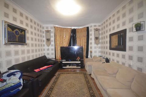 3 bedroom terraced house for sale, Ilford, IG1