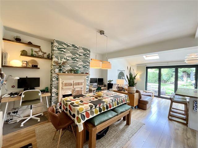 Family living/kitchen/dining space