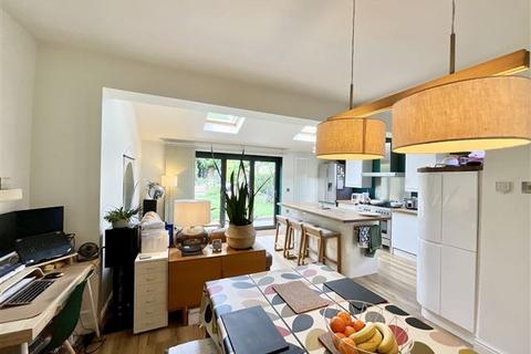 129 Retford Road, Sheffield, S13 9LB