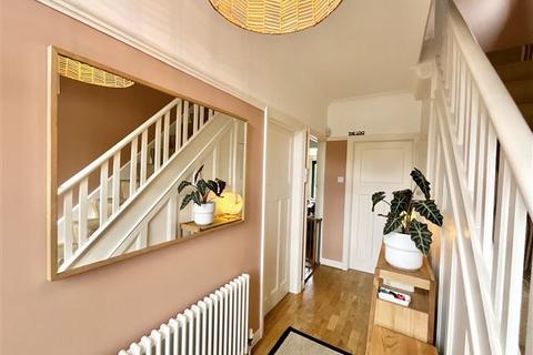 129 Retford Road, Sheffield, S13 9LB