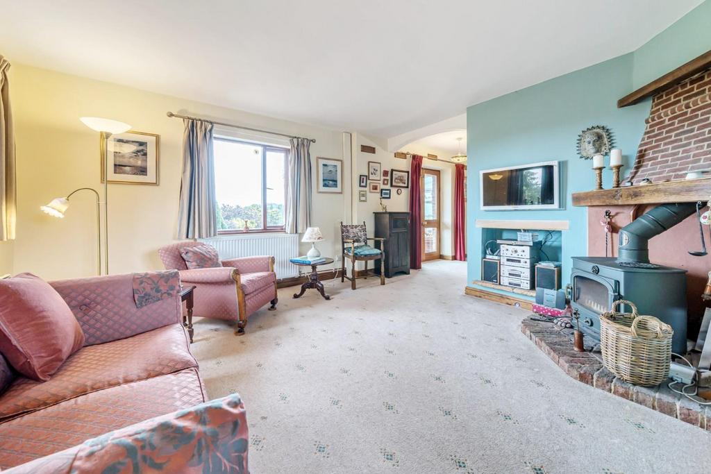 2nd view SITTING ROOM.jpg