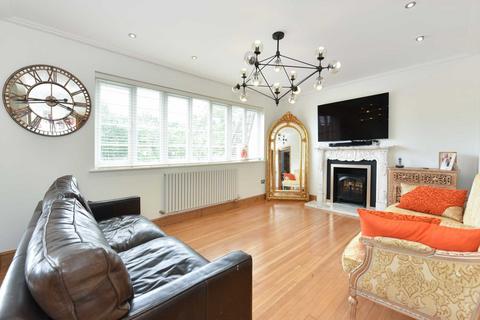 2 bedroom apartment for sale, Montpelier Road, Ealing