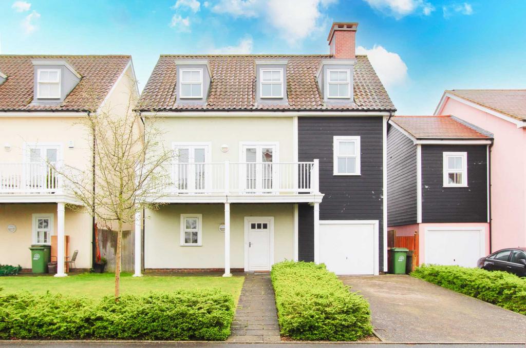 Beaumont Drive, Worcester Park 5 bed detached house for sale £833,000