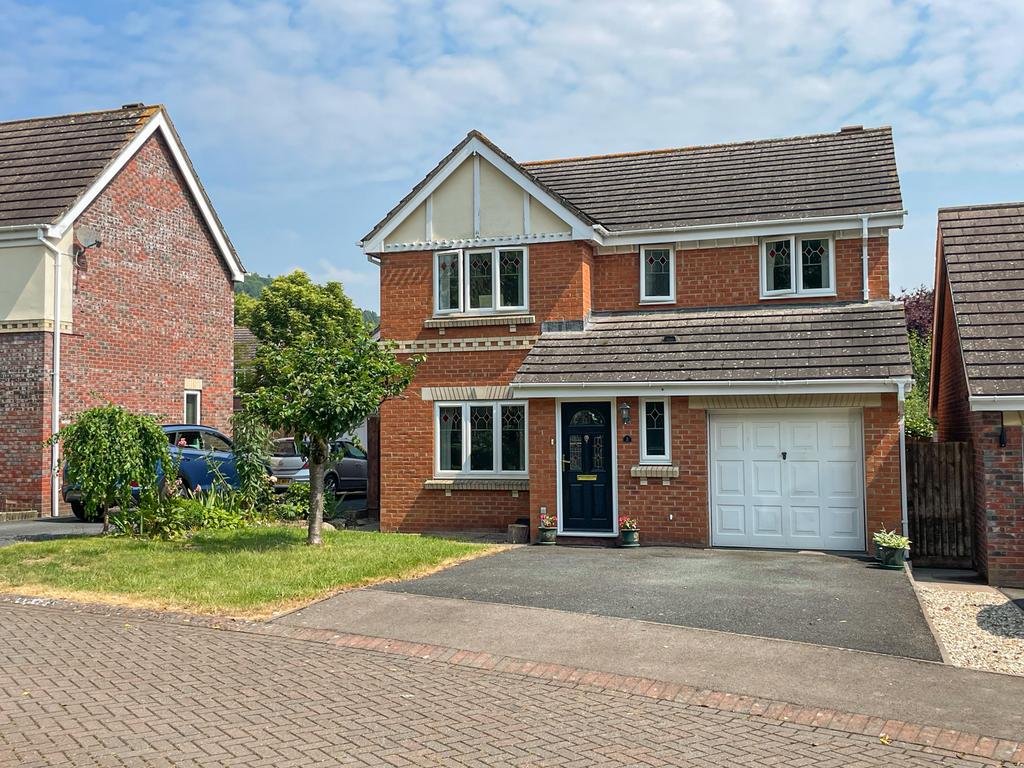 Hillside View, Credenhill, Hereford, Herefordshire 4 bed detached house