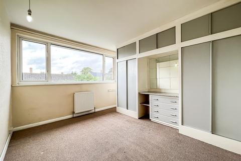 12 Glenthorne Road, Hereford, HR4 9RW